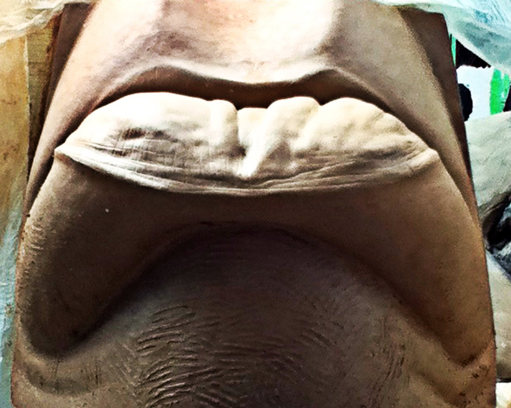 baris_ilkhan_heykel_02